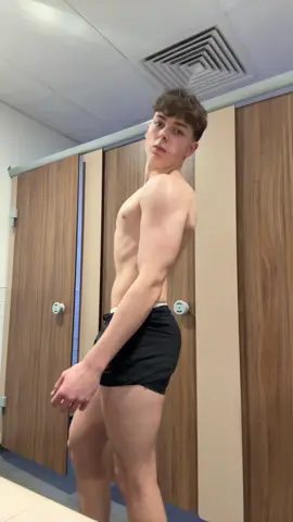 Ayyyy #fyp #mlm #legs #goviral #abs 