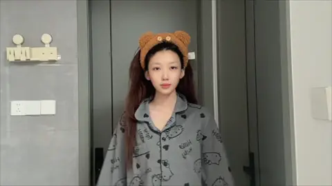 楓葉姐姐注意了！抖音明年起禁止過度美顏　真實顏值面臨重大考驗 #SK月亮湖217 #月亮湖 #楓葉 #sk217 #御姐