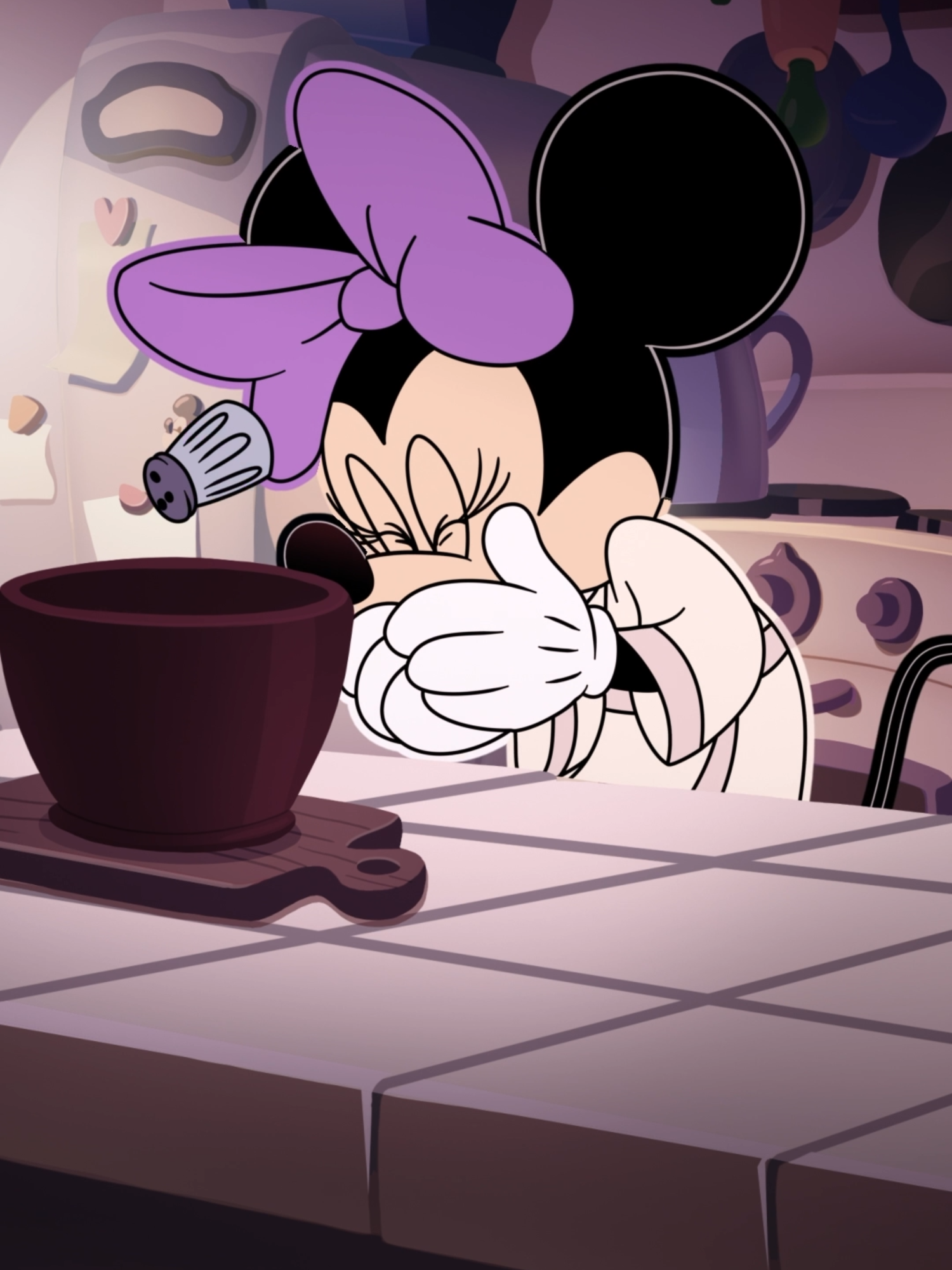 Minnie's got the sniffles... but Daisy's got the soup-er solution! 🍲💛