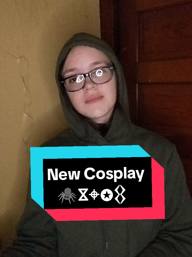 ⚠️!FAKE W3APØN!⚠️ New cosplay alert!! I actually love this!!  #marvel #marvelcosplay #marveltok #marvelcosplayer #blackwidow #blackwidowcosplay #natasharomanoff #natasharomanoffcosplay  #galaxycon #galaxyconcolumbus2025 #galaxyconcolumbus 