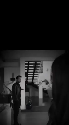 هاتی رویشتی وا ئەگرت لە دلم بەردە💔🔥