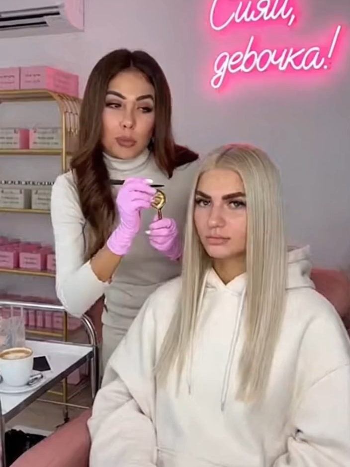 Салон красоты 1  #салонкрасоты #ресницы #брови #прическа