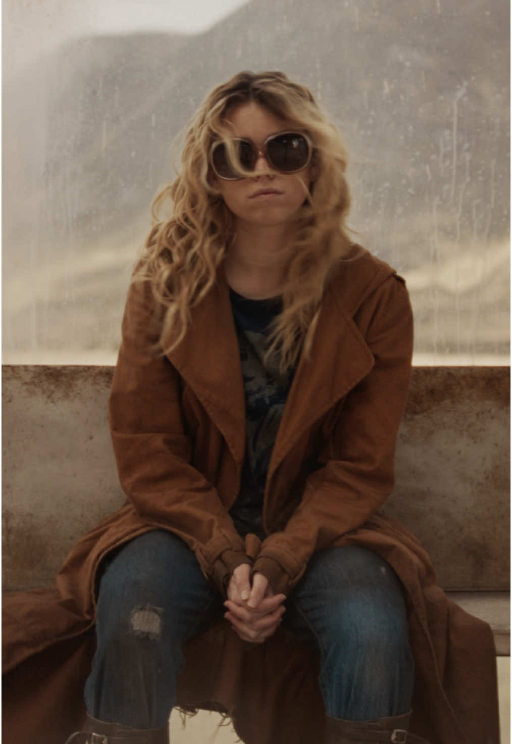 Teaser trailer this week. #Supergirl