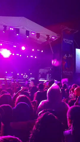 DVSN - Conversation in a dinner 🥵♥️😻🫠 @dvsn you owe us nothing !!! #onceuponatime #dvsn #trendingvideo #viral  #concert