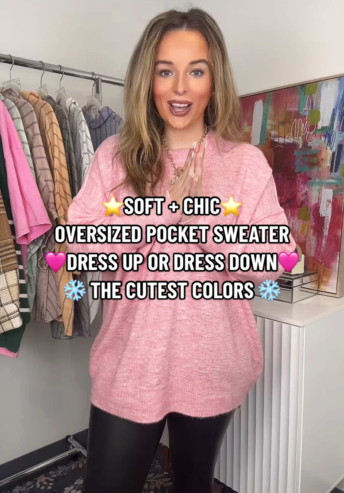 Your new throw-on-and-go favorite just arrived 🤎 This cozy high-low pocket sweater brings effortless comfort with that perfectly relaxed fit we all love. 🧵 Melange knit texture for a soft, elevated feel 🫶 Relaxed silhouette with a comfy drape 📥 Functional front pocket for easy, everyday wear 🌈 Available in multiple versatile shades 💲 $38 #madisonandmallory #softhorizonsweater #cozystyle #fallfavorites #madisonmallorystyle        