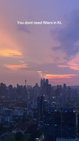 Best airbnb view in kuala lumpur ? #sunset #kualalumpur #kl #airbnb 