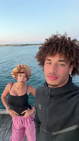 Her body is tea 👌🏽