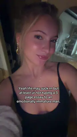 Me last year fr… #hate2025 #singlegirl 