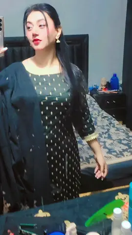 #insta kinzamahad #Please follow my new account🥰