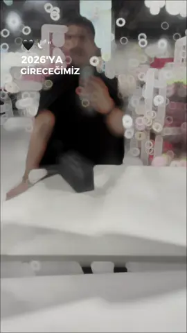 #CapCut herşey çok değişti olamaz dediğim şeyler oldu kaybetmiycem dediğim şeyleri kaybettim bazllarl çok klrdl 😇😑#keşfet #keşfet #keşfet 