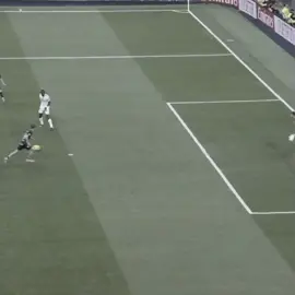 اروح فدوه الطنطه😂 .  .  .  .  .  . #بسم_الله_الرحمن_الرحيم #تيم_السويسري🇨🇭 #تيم_المستديره🔥🤍🖤 #المصممين_الراقين😎🌹 