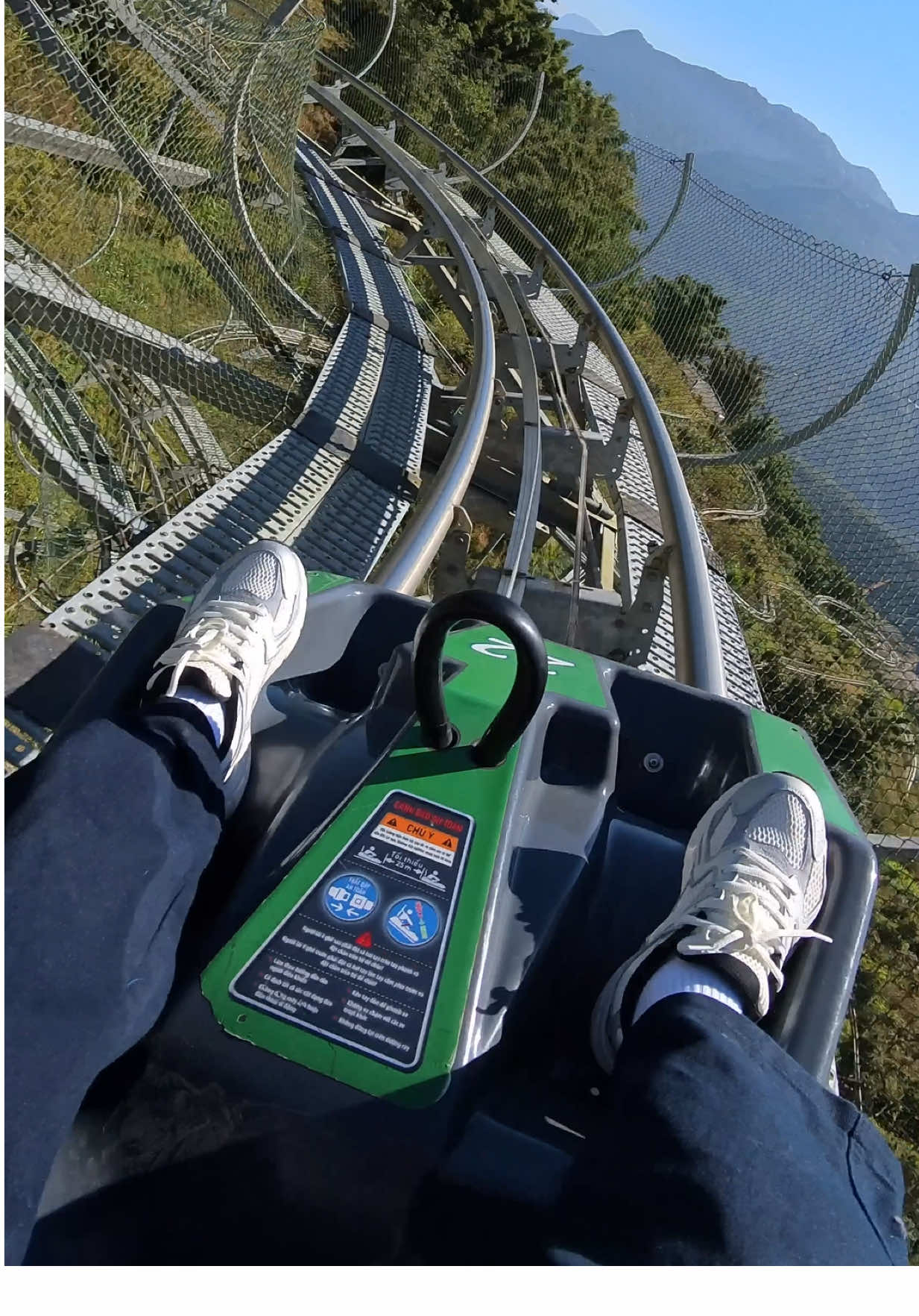 Longride but in Alpine Coaster in Sapa Vietnam #travel #vietnam #alpinecoaster #insta360go3s #sapavietnam 