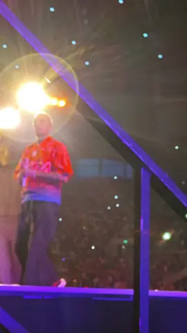 be-be beat ittt 🗣️@chrisbrownofficial #chrisbrown #breezybowl #london #tottenhamhospur 