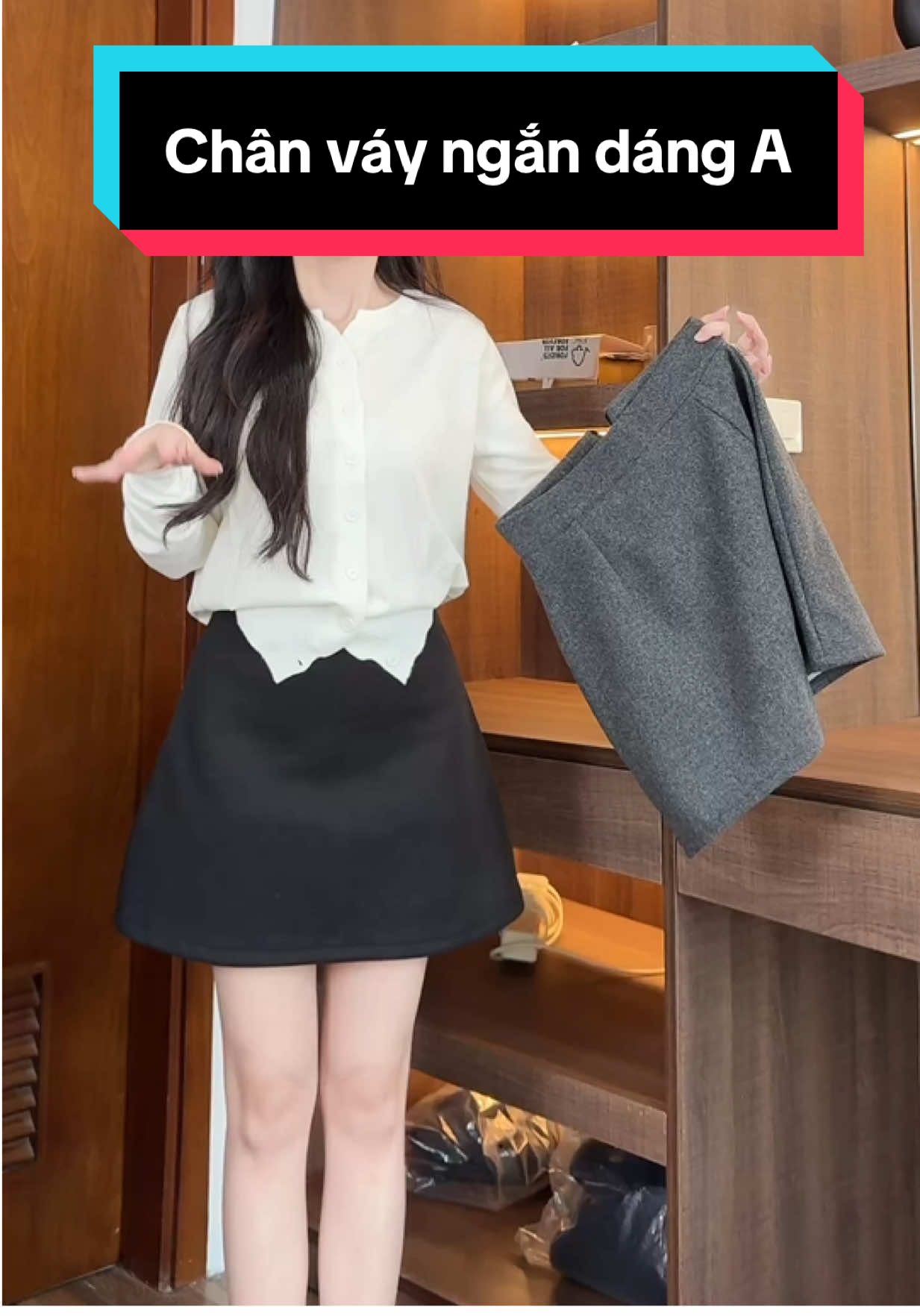 Chất váy dạ ngắn dáng A hot ạ #xuhuong #outfitideas #thoitrangnu #phanhriviuuu #L 