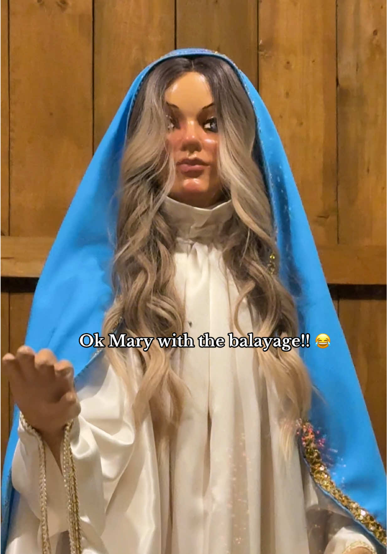 As a hairstylist- I died 😂  #hairstylistsoftiktok #hairtok #hairstylisthumor #fyp 