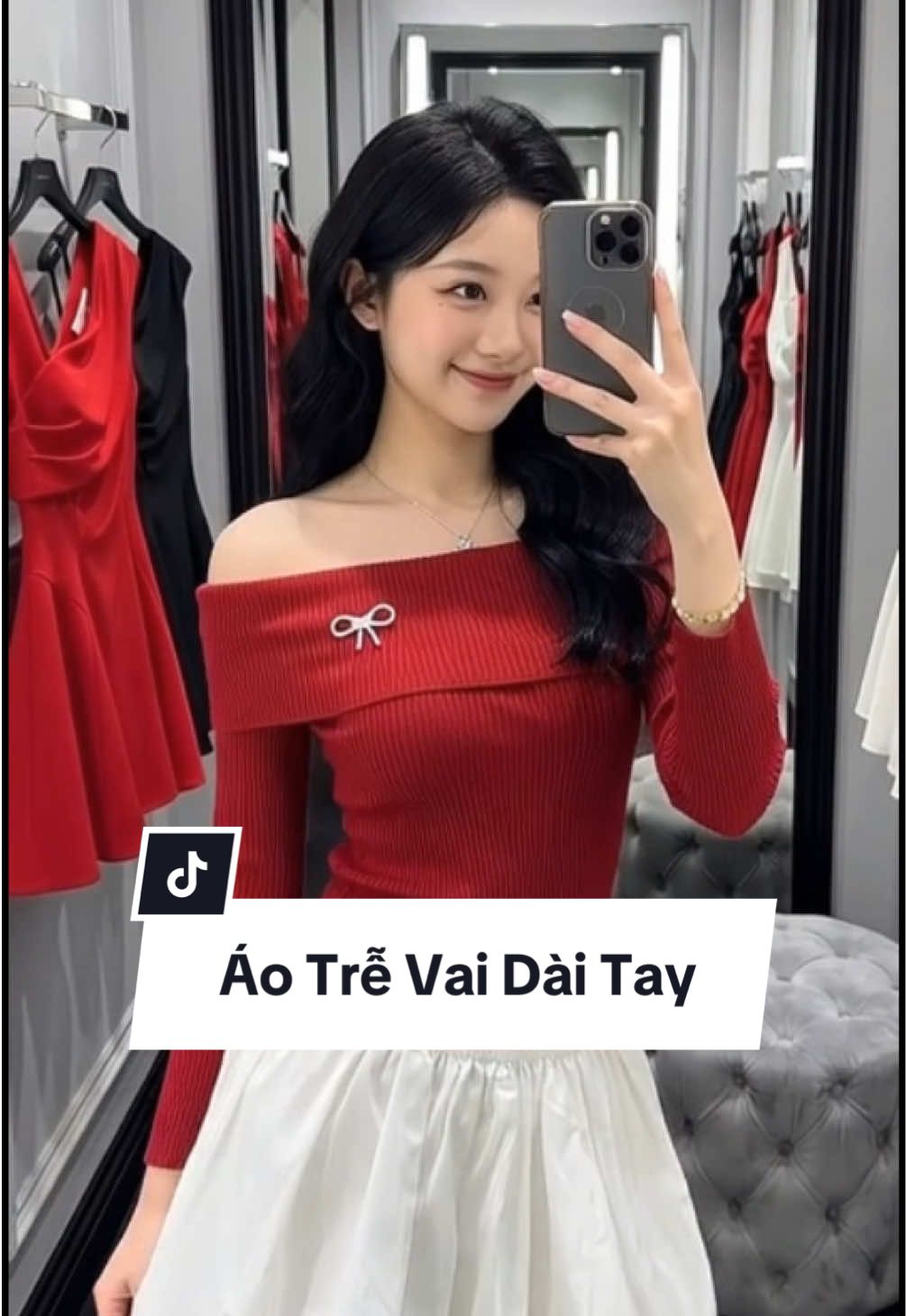 Noel Tết này mà mặc bộ này là xinh lắm lun ý, vừa ấm áp lại còn xinh 🥰🥰 #myoutfit #thoitrangnu #aotrevai #aonuxinh #chanvayxinh 