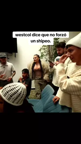 soley forzó shipeo? #westcol #twitchwestcol #westcoltiktoker #colombia #mafer_rox #nocopy #Viral #fyp #parati #funny