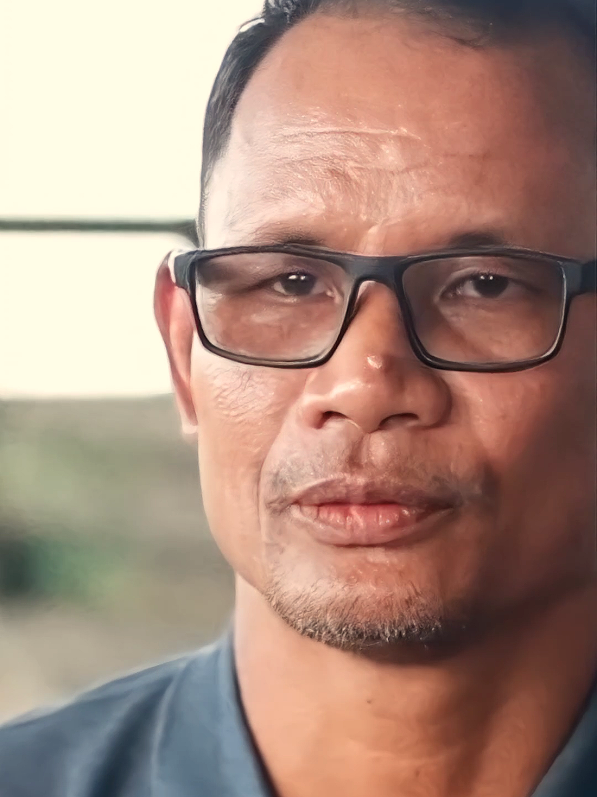 van ကိုချီးကျူးလိုက်တဲ့ ကိုလုံးချော Crd MC #UFC #joshuavan #fypシ゚ #fyp #ရောက်ချင်တဲ့နေရာရောက်👌 j