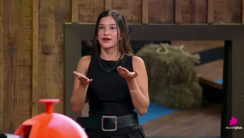 A Duda jogou na cara do Fabiano que a Viih Tube foi rainha da Farofa da Gkay por ter beijado 46 homens!!! #TeamDuda #AFazenda17 