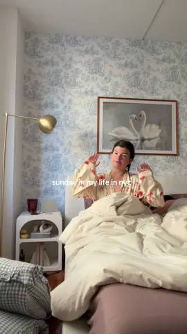 Lazy sunday for me & drew on vlogmas day 7 😌 I can’t believe we’re already a week in!! 