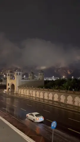 ضباب جبل احد الان #المدينه_المنوره #السعودية #تصويري #اجواء_الشتاء 