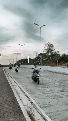 #capcutsummertime @R O S E - L Y 🦋 @Hiezel Calinawagan 