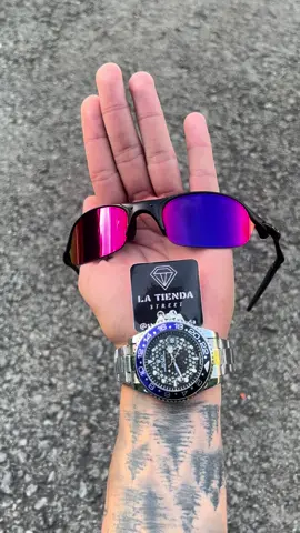 Hábleme de esta belleza 😍🔥 Todos los colores disponibles 👾 Envíos Contraentrega en todo el país 🇨🇴 Envíos Internacionales a todo él mundo 🌍  Más información al 📲⤵️ 3️⃣2️⃣3️⃣8️⃣8️⃣7️⃣0️⃣9️⃣3️⃣5️⃣ #fyp #viral #oakley #gafasbrasileñas #romeo2