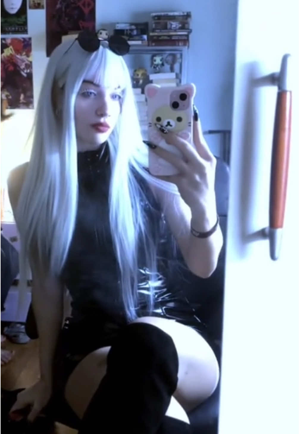 I luv my Gojo cosplay BYEEEE #gojo #gojocosplay #jjk #jujutsukaisen #roxyzz 