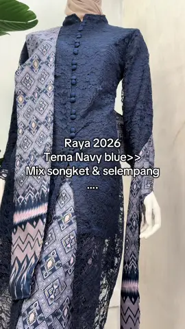 Korang raya 2026 Terpaling raya ..!  Pakai baju kebaya dari umaara☺️  Mix selempang wajib ..!  Kebaya Encim code Navy blue✨  #kebayabyumaara #kebayanewarrival2026 #raya2026  #kebayaviral #kebayaencim 