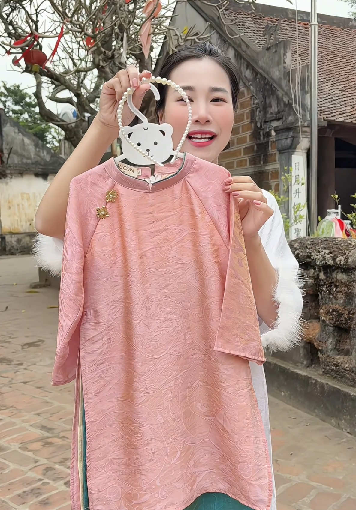 Áo dài tết cho bé gái #tet2026 #aodaitet #aodaichobe #aodai #dobegai 