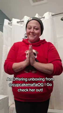 I'm obsessed truly. Thank you soo much @cupcakemafiaOG ! #unboxingvideo #oddities 