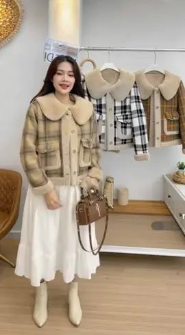 Áo Khoác Dạ Nữ Cổ Bèo Lót Lông Dày Dặn Ấm Áp 