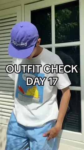 Color Coordination Check! 💙⚪ Mixing the blue vibes today. Outfit check day 17 pakai T-Shirt Breaking Bath (White), ditambah Topi Lasta Blue yang bikin look makin hidup, dan Shorts Deep. Best combo for a sunny day! ☀️ - - - #WIBGAJIAN #GajianSale #promoguncang1212 #outfit 