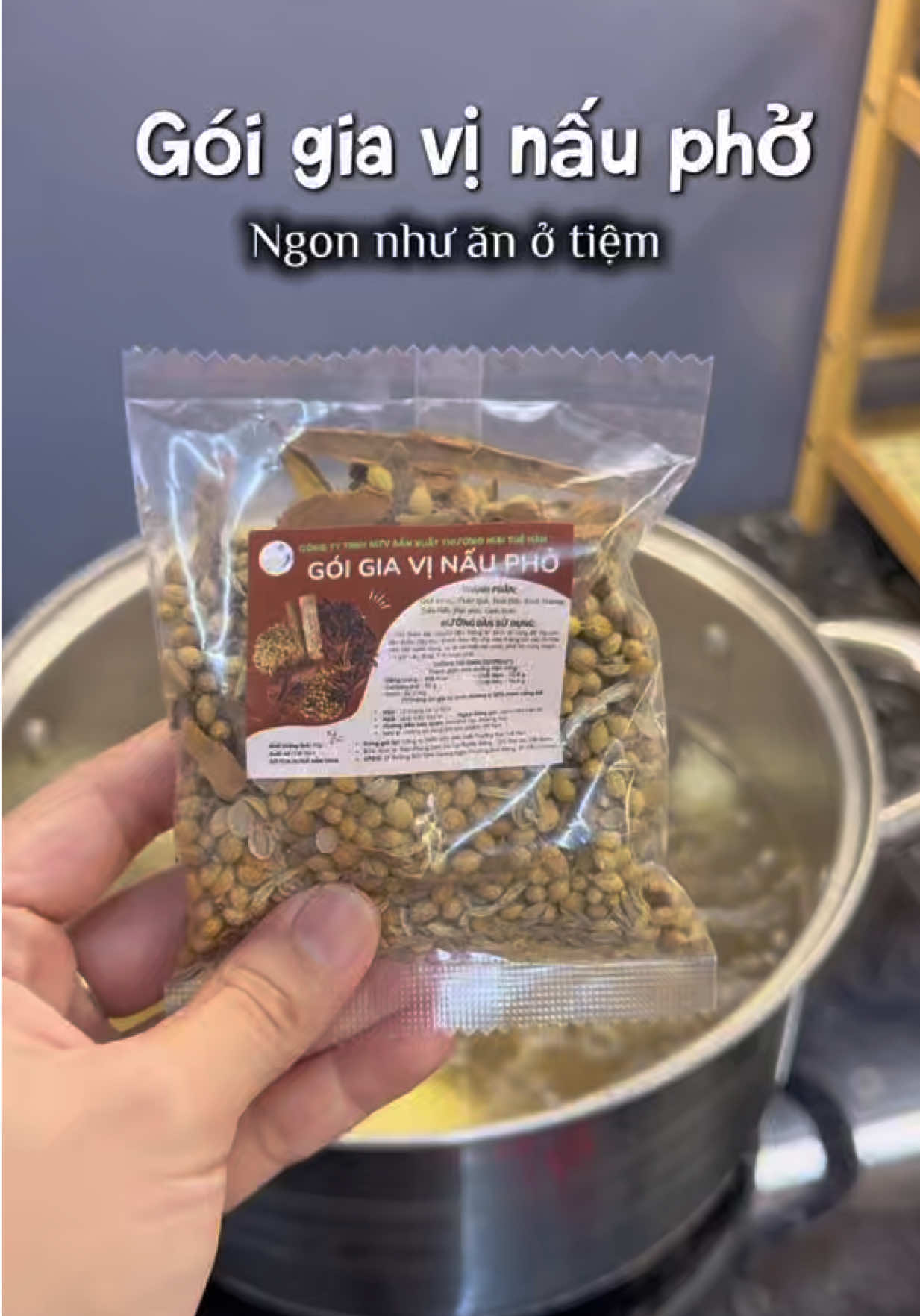 Ở nhà mà vẫn muốn ăn phở ngon như ở tiệm thì mua liền ẻm nha , nước phở nấu ra siêu ngon lun 🫶🏻 #goigiavinaupho #giavinaupho #giadinh #melinhcuadola #vaobepcungtiktok 