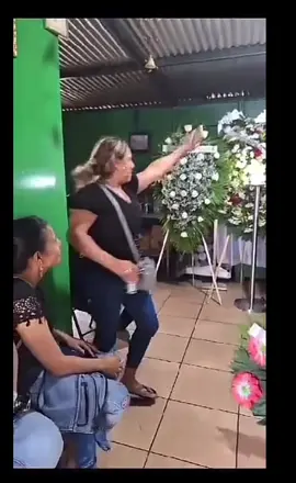 Tuviste a la mejor amiga de tu infancia mi muñequita. 🥹❤️‍🩹  #paratiiiiiiiiiiiiiiiiiiiiiiiiiiiiiii  #mejoresamigassiempre 