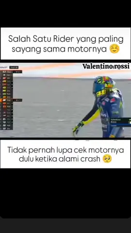 Dia Adalah raider Italia The Doctor Valentino Rossi4️⃣6️⃣ #fyppppppppppppppppppppppp #yamaha #valentinorossi #legend #MotoGP 