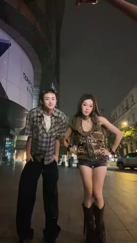 Happy birthday em bé @CONGB - 콩비 tuổi mới hay ăn chóng nhớn 💛 đẻ nhìu hit nhìu trend ❤️‍🔥 #EmilyNguyen #CongB #NgoóiaoHiVong 