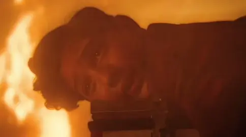 Watching Rich sacrifice himself to save Marge and there back-and-forth before he died had me in tears 😭 #pennywise #welcometoderry #hbomax #fyp #viral 