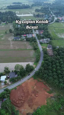 View atas kg lapan kotak yer 🫡🫡🥰 08/12/25  11am #naturalvibes #suasanakampung #tenangkanhati #dji #Langittenang 