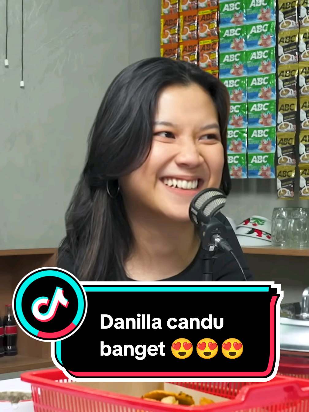 Danilla candu banget 😍😍😍 | Yt has creative #podcast #podcastclips #fyp #foryou #foryoupage 