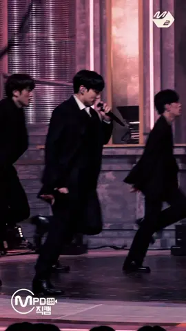 nyanyi, dance, masak, melukis,,  apa lagi guys tambahin...😍💖 #4u #fypシ #masukberanda #btsarmy #jungkook 