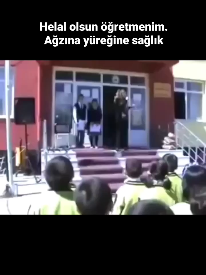 Helal olsun öğretmenim. Ağzına yüreğine sağlık 🙏👏