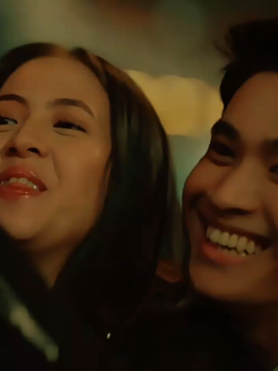 cinta 10 tahunnya udah terbalas 🥺❤️#BeriCintaWaktu #yesayaabraham #zaraadhisty #lewatberanda #fyp 