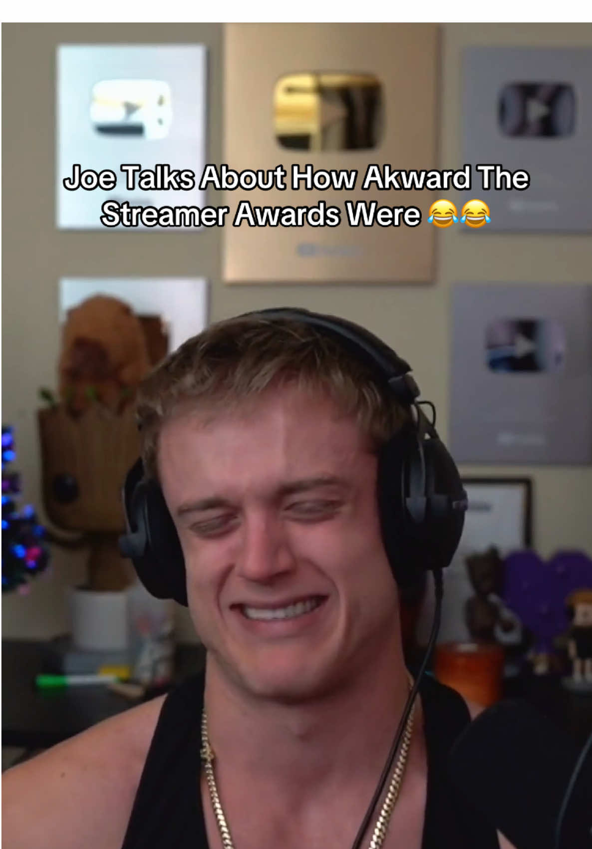 Naw Fr 😭 @Joe Bartolozzi  #joebartolozzi #reaction #streamerawards #cringe #fyp 