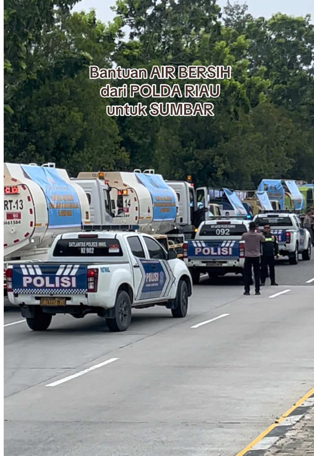 Semoga selamat sampai tujuan😇😇 #poldariau #sumbar #galodo #bencanaalam #fyp 