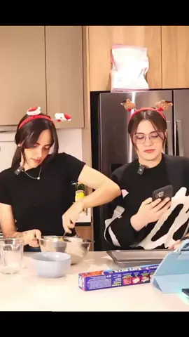 jajajO⁠_⁠o #vickypalami #rociodta  #stephanie #lasescopeteras #parati 