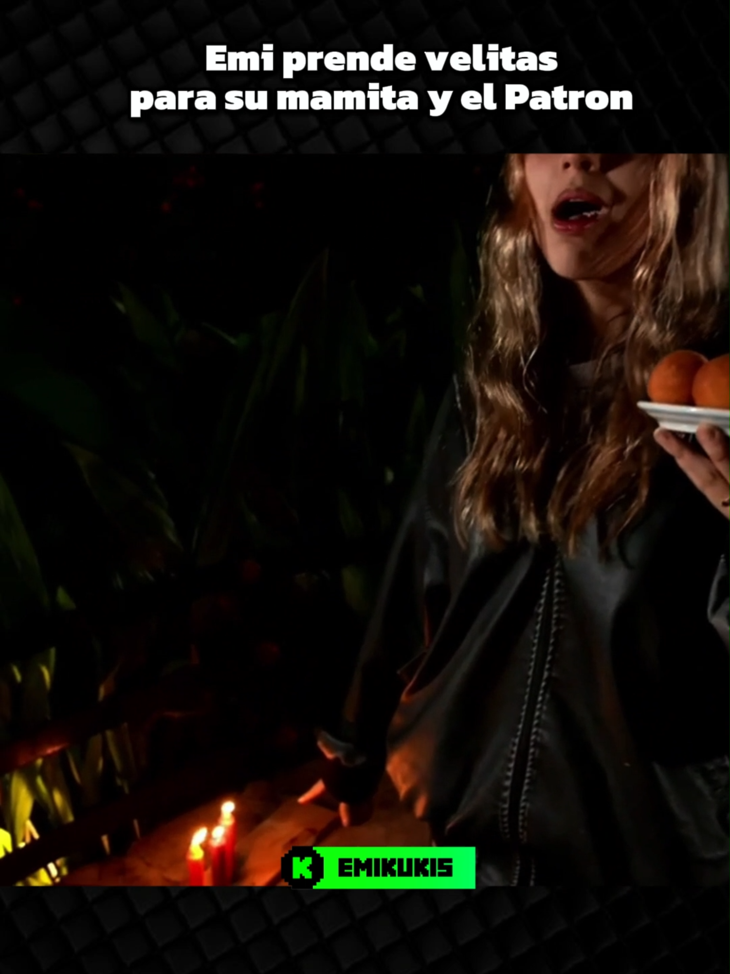 Emi prende velitas para su mamita y el Patron #emikukis #glogloking #westcol #mansiondelosstreamers #streamers #patrona #gloglo