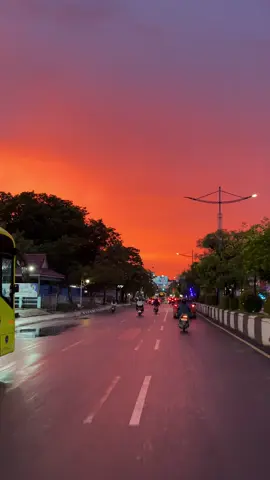 banjarmasin after rain dan senja sore itu 🤍