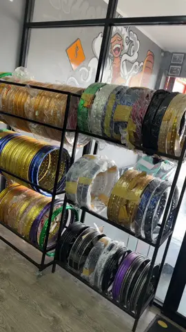 Toko open 9:30 s/d 19:00 