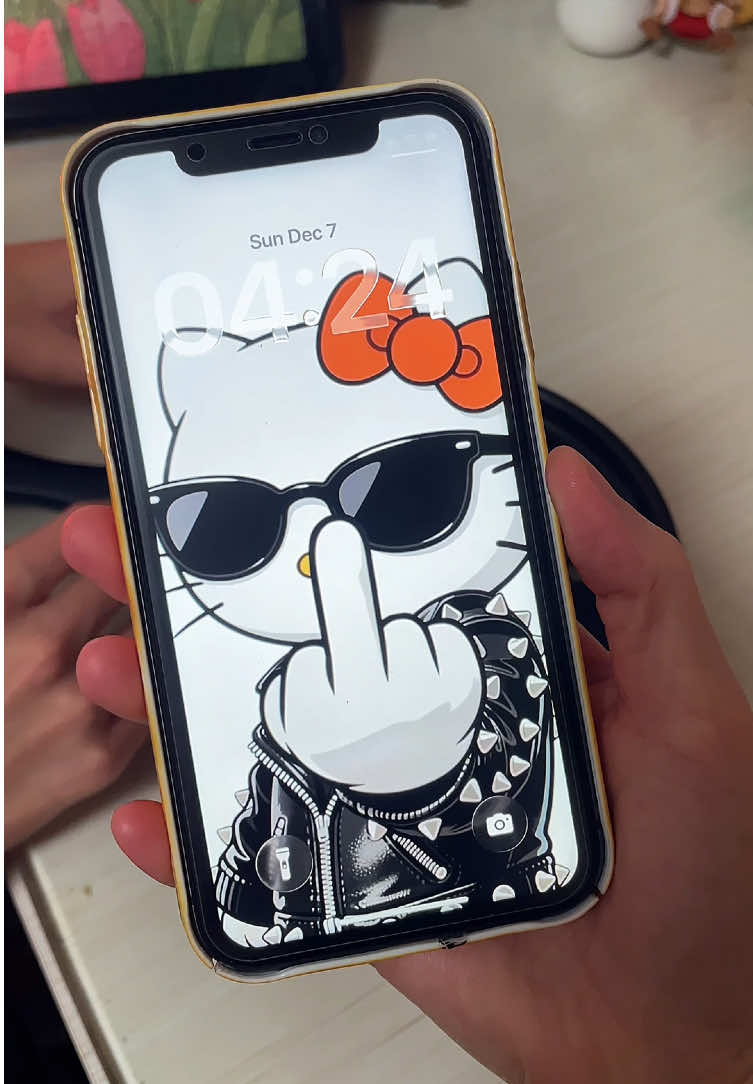 The same 3d wallpaper in the lower left corner,you can download it and set it as your phone wallpaper #capcutforus #capcutpioneer #capcut #wallpaper #livewallpaper